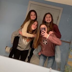 Meet your Posher, Megan